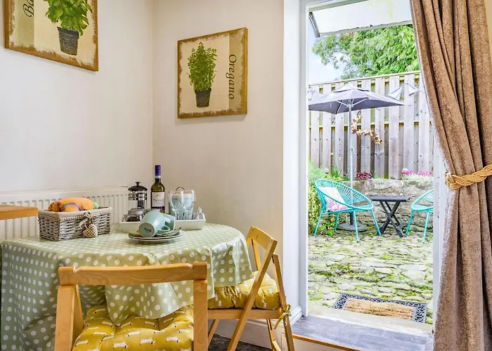 Wayside Cottage